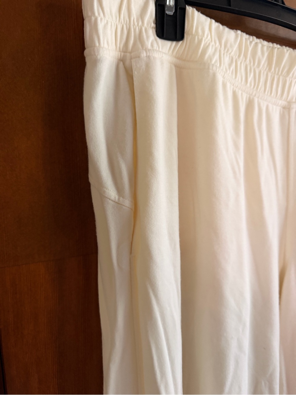 LULULEMON BE CALM MID RISE WIDE LEG PANT IN COCONUT IVORY - Picture 5 of 9
